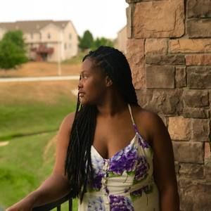 Meet your Posher, Kaleena